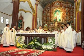 Nam Dinh province: A ceremony was held for ordainment of priests